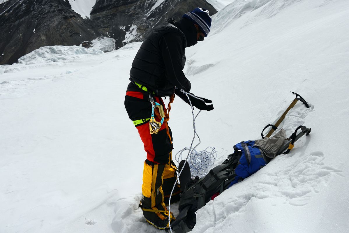 04 Climbing Sherpa Lal Singh Tamang Ropes Up To Trek Through The Broken Up East Rongbuk Glacier On The Way To Lhakpa Ri Camp I 